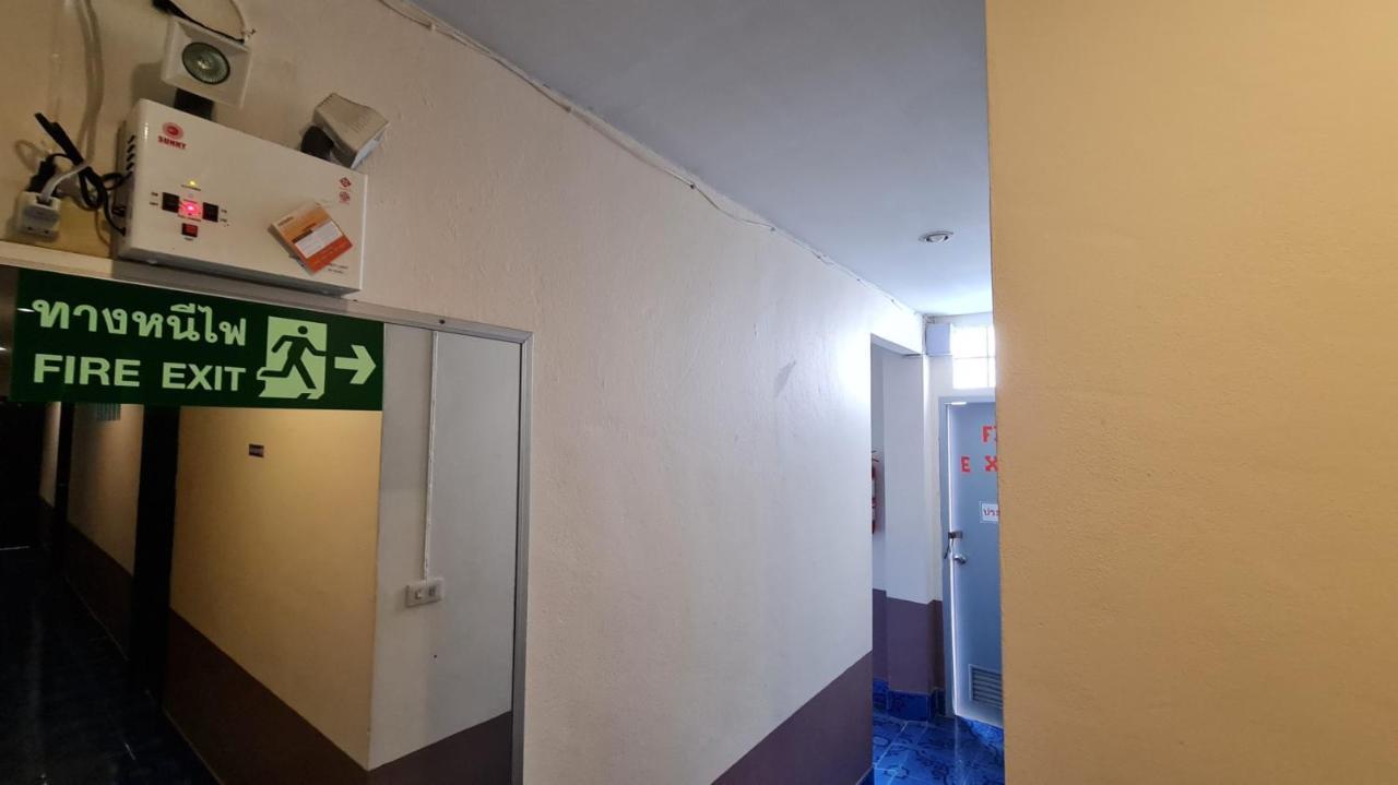 Vech Guesthouse Patong Экстерьер фото